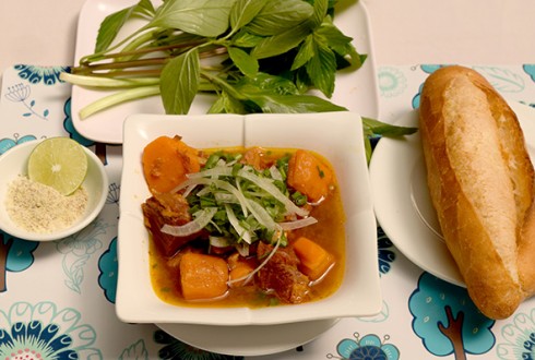 BÒ KHO - BÁNH MÌ